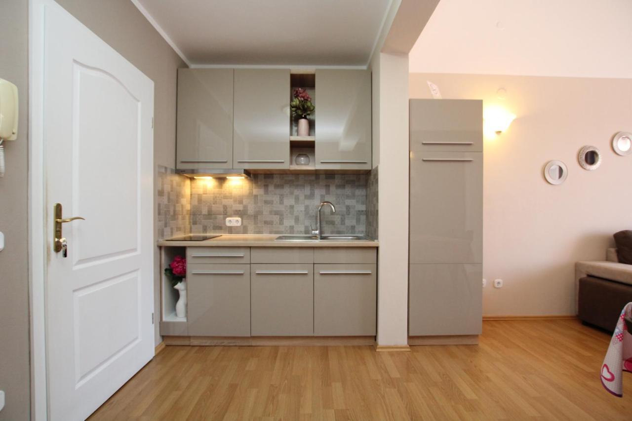 Apartments Markus Porec Esterno foto